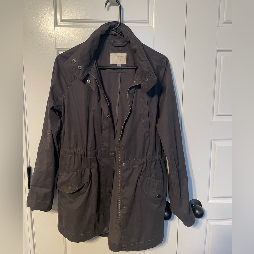 Women’s jacket, size small